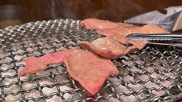 LINE_ALBUM_潮肉_241001_42