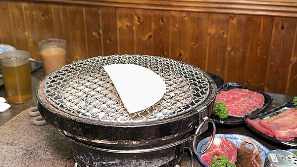 LINE_ALBUM_潮肉_241001_122