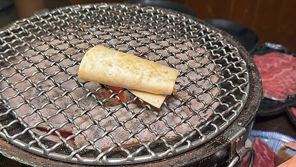 LINE_ALBUM_潮肉_241001_123