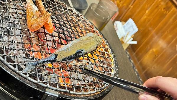 LINE_ALBUM_潮肉_241001_176