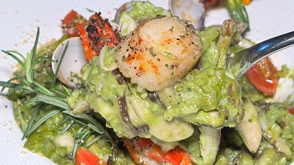 LINE_ALBUM_野豬_250211_101