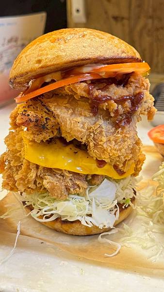 LINE_ALBUM_朱雀➡️玄武➡️青龍➡️白虎➡️店門口_250612_3