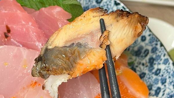 LINE_ALBUM_初鰻_250708_130