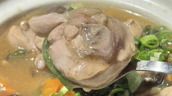 20年老字號合菜餐廳,好吃到讓人舌頭跳探戈,依舊是我心中的白 20年老字號合菜餐廳,好吃到讓人舌頭跳探戈,依舊是我心中的白