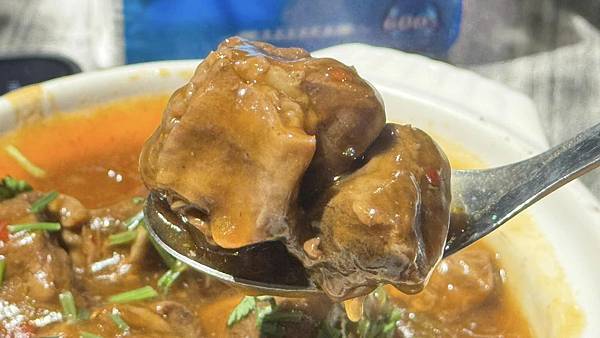 20年老字號合菜餐廳,好吃到讓人舌頭跳探戈,依舊是我心中的白 20年老字號合菜餐廳,好吃到讓人舌頭跳探戈,依舊是我心中的白