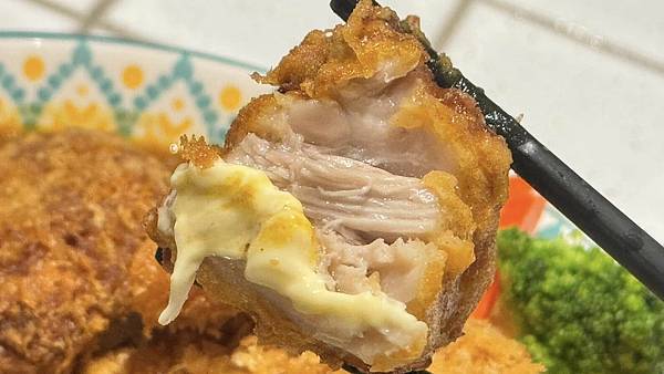 終於吃到那間「咖哩一直無言的店」，被我壓線突破啦！【新北市蘆