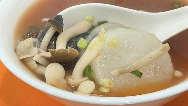 暖心湯品新選擇~健康湯品、乾淨環境,輕食控最愛!【新北市五股 暖心湯品新選擇~健康湯品、乾淨環境,輕食控最愛!【新北市五股