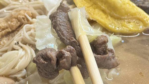 私藏的銷魂薑母鴨鍋，爆料滷肉飯一吃上癮！【新北市五股區】洄鄉