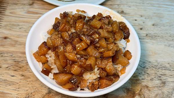 LINE_ALBUM_黃記米粉湯_251016_13