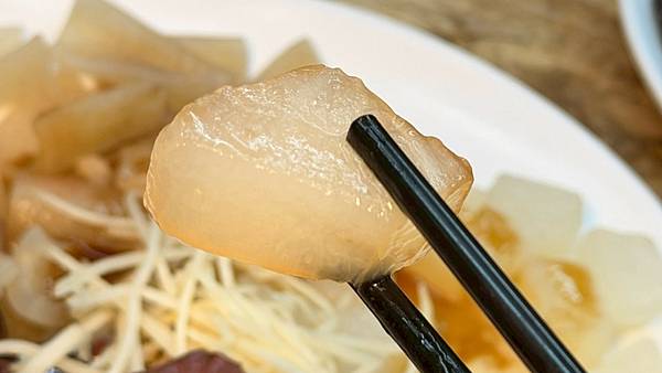 LINE_ALBUM_黃記米粉湯_251016_61