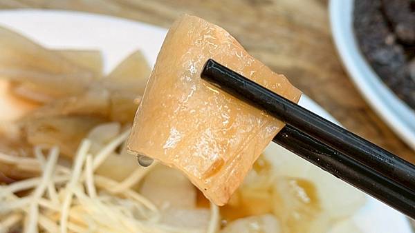 LINE_ALBUM_黃記米粉湯_251016_63