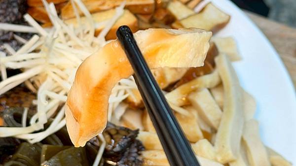 LINE_ALBUM_黃記米粉湯_251016_64