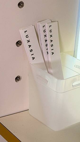 LINE_ALBUM_香水_251108_15