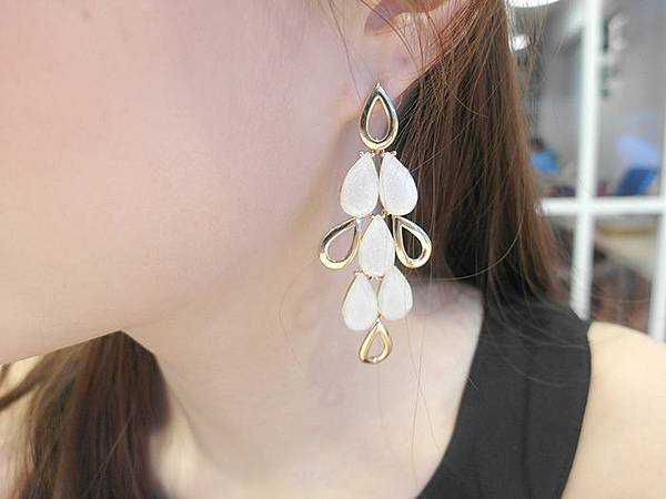 韓國平價耳環分享一副一百evaeva