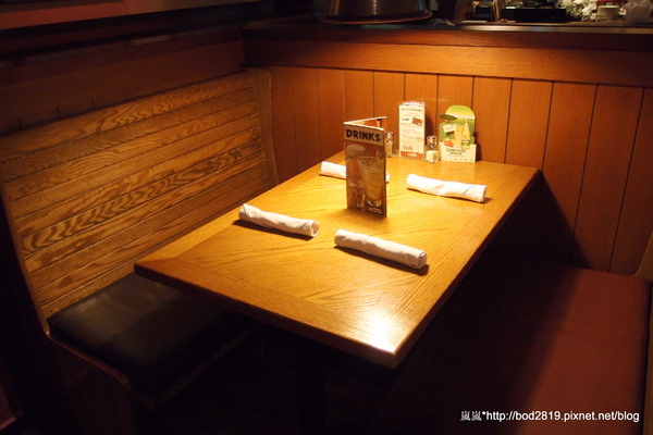 澳美客Outback Steakhouse(台北敦化店):<口碑券>【台北松山】澳美客Outback Steakhouse(台北敦化店)-上乘牛排的饗宴,道地美式風格的豪邁! 澳美客Outback Steakhouse(台北敦化店):<口碑券>【台北松山】澳美客Outback Steakhouse(台北敦化店)-上乘牛排的饗宴,道地美式風格的豪邁!