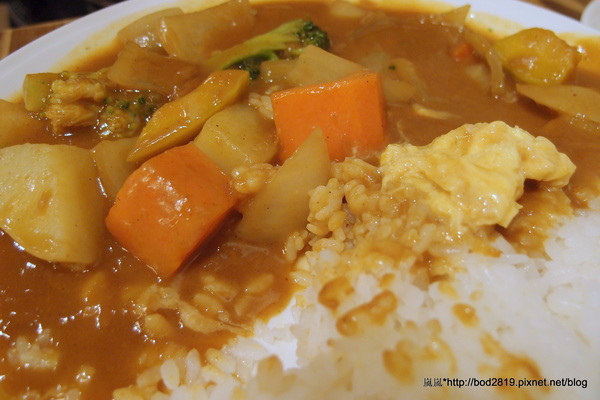 CoCo壱番屋(新竹巨城店):【新竹東區】CoCo壱番屋-大推奶油咖哩飯!醬汁香濃不膩(巨城購物中心內) CoCo壱番屋(新竹巨城店):【新竹東區】CoCo壱番屋-大推奶油咖哩飯!醬汁香濃不膩(巨城購物中心內)