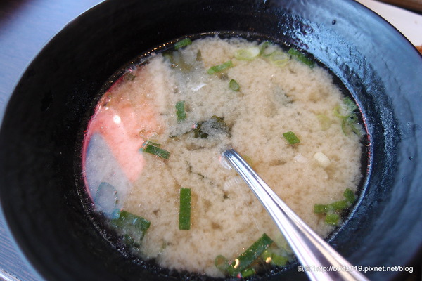 赤魁炙燒大食堂:<口碑券>【台北大安】赤魁炙燒大食堂-平價日本料理,產地直送的新鮮美味(捷運科技大樓站) 赤魁炙燒大食堂:<口碑券>【台北大安】赤魁炙燒大食堂-平價日本料理,產地直送的新鮮美味(捷運科技大樓站)