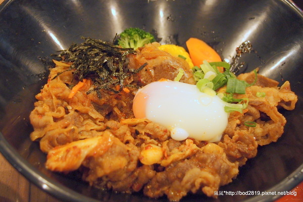 御之饌日式料理(家樂福桂林店4樓):【台北萬華】御之饌日式料理-鮭魚丼飯新鮮美味,雙拼丼牛肉鮮嫩可口,但食量大可能吃不飽(家樂福桂林店4樓) 御之饌日式料理(家樂福桂林店4樓):【台北萬華】御之饌日式料理-鮭魚丼飯新鮮美味,雙拼丼牛肉鮮嫩可口,但食量大可能吃不飽(家樂福桂林店4樓)