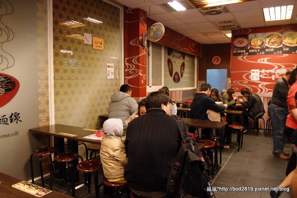 日船重口味麵線(逢甲旗艦總店):【台中逢甲】日船重口味麵線-口味普通價格稍貴,可以試試啦 日船重口味麵線(逢甲旗艦總店):【台中逢甲】日船重口味麵線-口味普通價格稍貴,可以試試啦