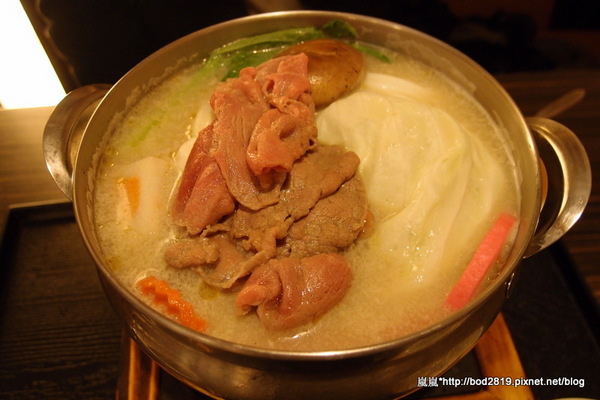 千衛和風食堂(中科店):【台中西屯】千衛和風食堂(中科店)-起司豬排瘋狂牽絲,起司愛好者的最愛! 千衛和風食堂(中科店):【台中西屯】千衛和風食堂(中科店)-起司豬排瘋狂牽絲,起司愛好者的最愛!