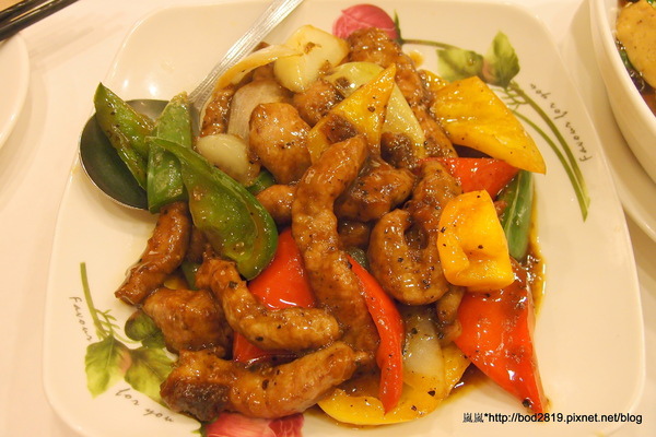 六廚川湘菜館:【台北大安】六廚川湘菜館-超下飯的川菜料理,忍不住多吃幾碗飯XD 六廚川湘菜館:【台北大安】六廚川湘菜館-超下飯的川菜料理,忍不住多吃幾碗飯XD