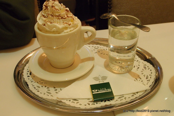 Kaffee Amadeus阿瑪迪斯咖啡館(板橋大遠百): 【新北板橋】Kaffee Amadeus阿瑪迪斯咖啡館(板橋大遠百店)-初體驗精緻美味的奧地利餐點! Kaffee Amadeus阿瑪迪斯咖啡館(板橋大遠百): 【新北板橋】Kaffee Amadeus阿瑪迪斯咖啡館(板橋大遠百店)-初體驗精緻美味的奧地利餐點!