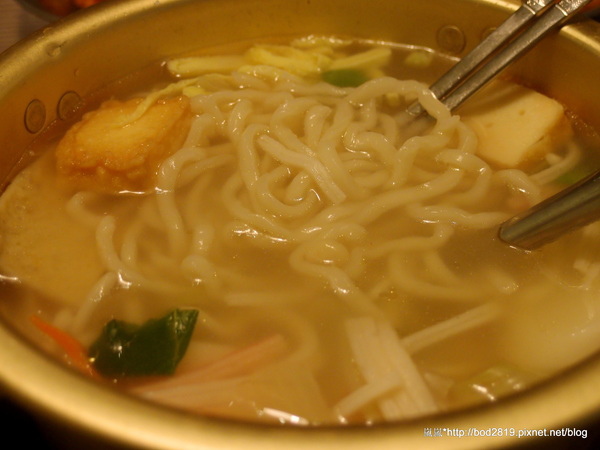 韓屋:【台中東海】韓屋-東海的韓式料理店,小菜續第二次免費 韓屋:【台中東海】韓屋-東海的韓式料理店,小菜續第二次免費