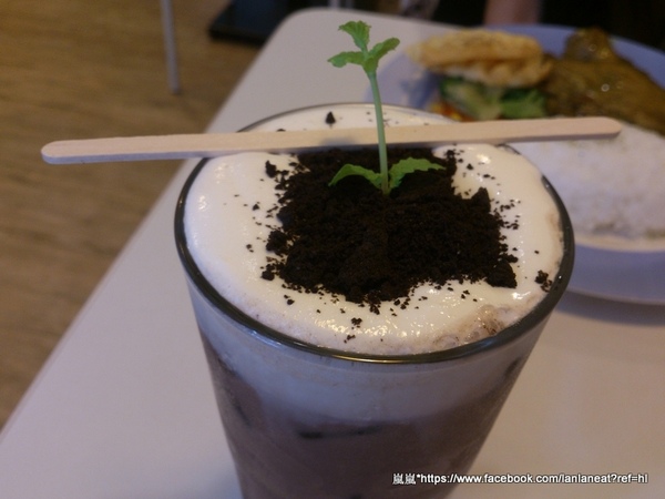 1525綠茶館(士林小東店):<口碑券>【台北士林】1525綠茶館(士林小東店)-店裡的明信片可以寄給未來唷~ 1525綠茶館(士林小東店):<口碑券>【台北士林】1525綠茶館(士林小東店)-店裡的明信片可以寄給未來唷~
