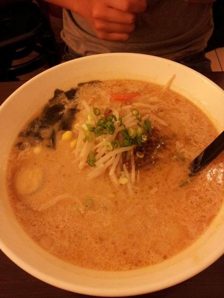 味之初拉麵((東海總店)):【台中東海】味之初拉麵 湯頭濃郁麵條Q,但食量大可能吃不飽 味之初拉麵((東海總店)):【台中東海】味之初拉麵 湯頭濃郁麵條Q,但食量大可能吃不飽