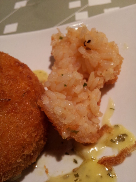 陶板屋和風創作料理(南京店):【台北中山】陶板屋和風創作料理-私認為比以前優上許多,香蒜瓦片好好吃! 陶板屋和風創作料理(南京店):【台北中山】陶板屋和風創作料理-私認為比以前優上許多,香蒜瓦片好好吃!