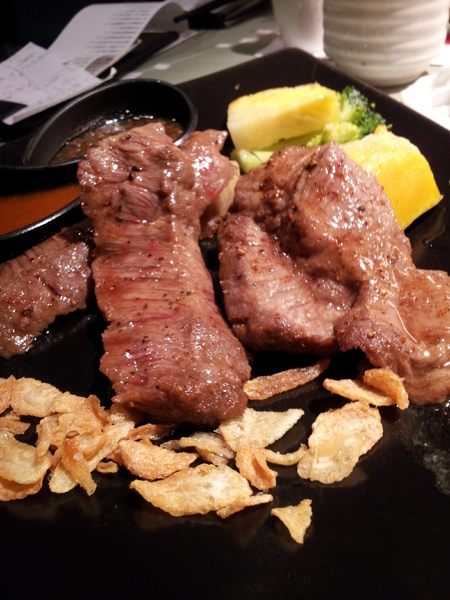 陶板屋和風創作料理(南京店):【台北中山】陶板屋和風創作料理-私認為比以前優上許多,香蒜瓦片好好吃! 陶板屋和風創作料理(南京店):【台北中山】陶板屋和風創作料理-私認為比以前優上許多,香蒜瓦片好好吃!