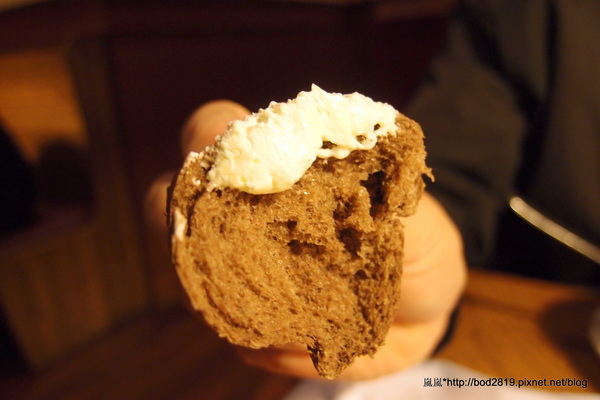 澳美客Outback Steakhouse(台北敦化店):<口碑券>【台北松山】澳美客Outback Steakhouse(台北敦化店)-上乘牛排的饗宴,道地美式風格的豪邁! 澳美客Outback Steakhouse(台北敦化店):<口碑券>【台北松山】澳美客Outback Steakhouse(台北敦化店)-上乘牛排的饗宴,道地美式風格的豪邁!