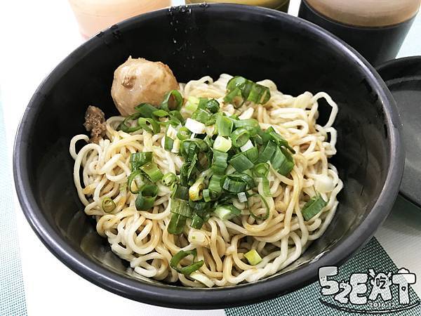 食記東記傻瓜麵9.jpg