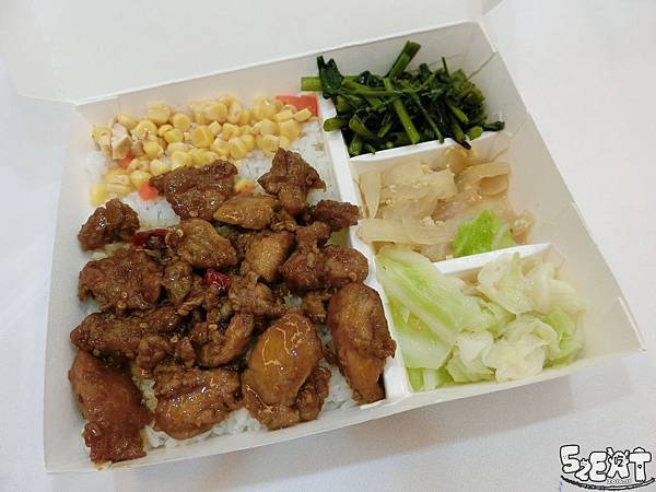 食記明月拌飯10.jpg