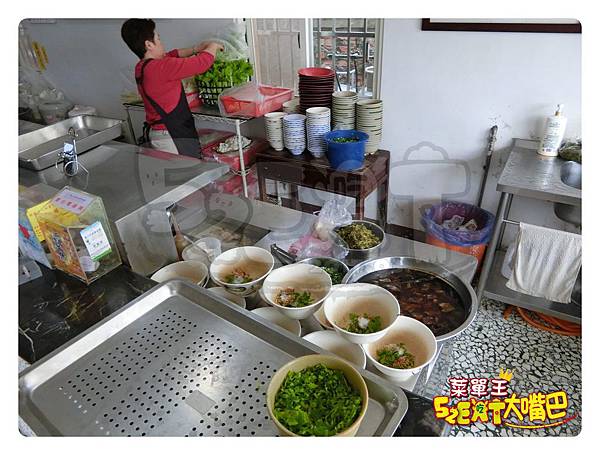 【宜蘭五結超人氣牛肉麵推薦】老劉牛肉麵價位，菜單大公開！超人氣在地人必朝聖的牛肉麵！宜蘭冬山河美食小吃旅遊景點推薦！