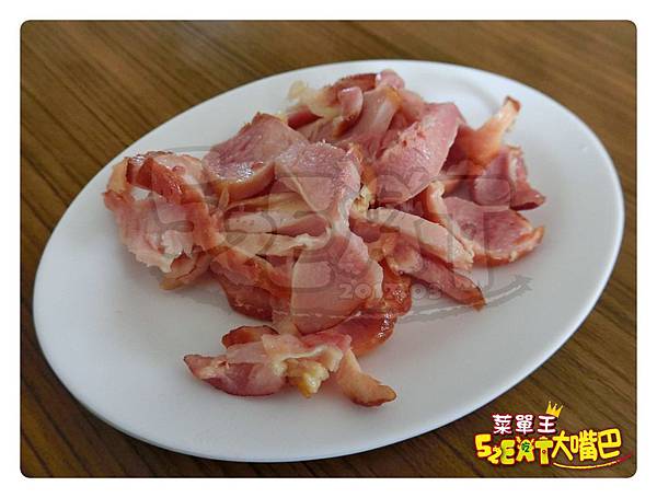 【宜蘭五結超人氣牛肉麵推薦】老劉牛肉麵價位，菜單大公開！超人氣在地人必朝聖的牛肉麵！宜蘭冬山河美食小吃旅遊景點推薦！