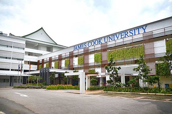 JCU2.jpg JCU2.jpg
