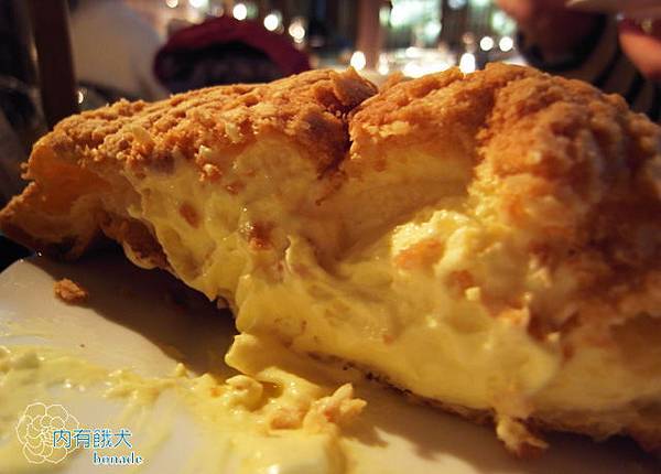 北一ホール．北一Hall