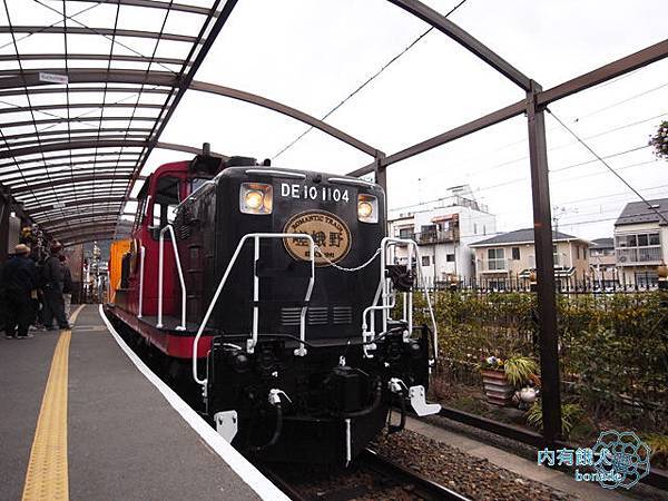 嵯峨野トロッコ列車．嵯峨野小火車