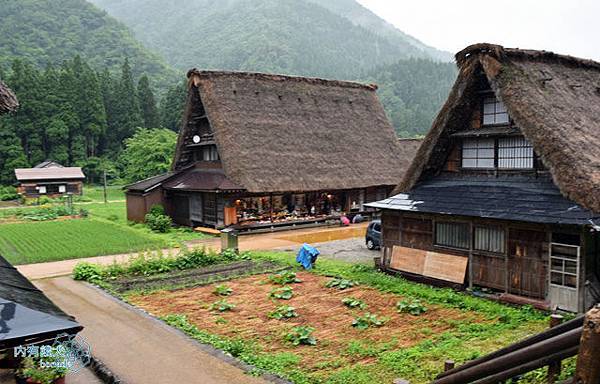 越中五箇山菅沼合掌集落