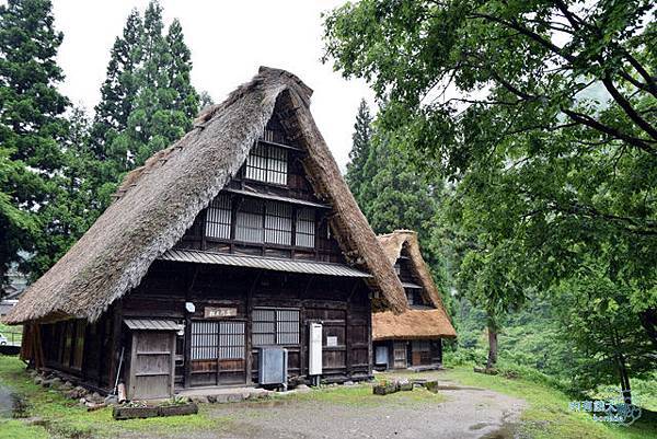 越中五箇山菅沼合掌集落