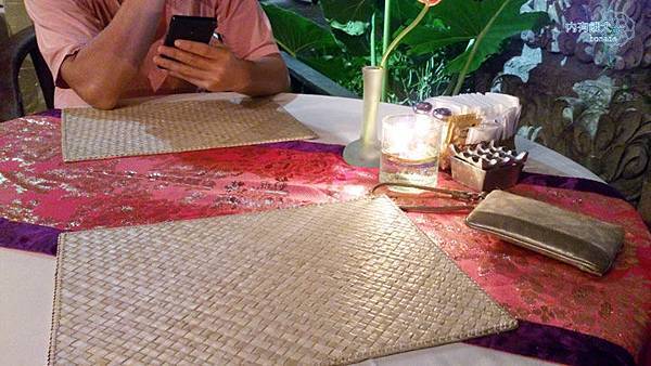 Ibu Rai Bar & Restaurant