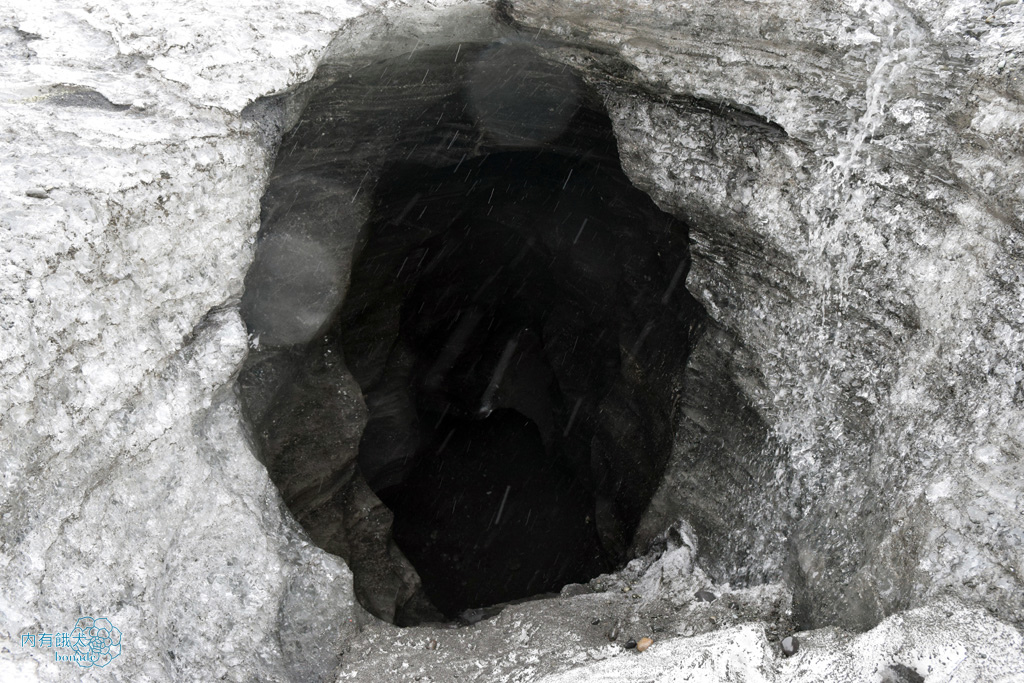 Ice Cave - Inside the largest glacier in Europe