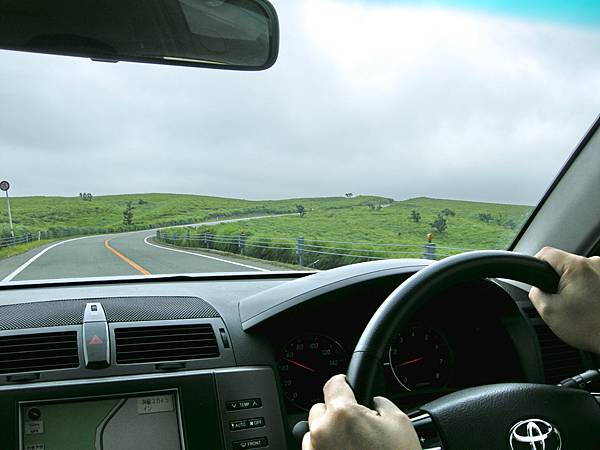 【長崎b級小都】35、阿蘇草千里-夏天消暑的草浪體驗