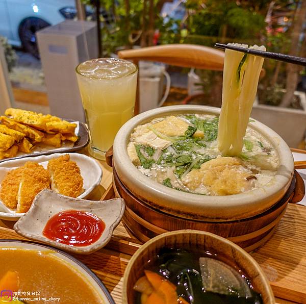 竹北日式蔬食井町井町湯葉豆腐鍋燒烏龍麵