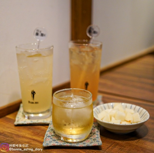 三緣舍居酒屋荔枝沙瓦水蜜桃沙瓦茨城梅酒