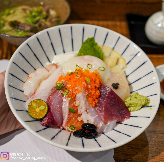 新竹日式料理禧樂丼飯, 刺身, 燒烤綜合海鮮丼