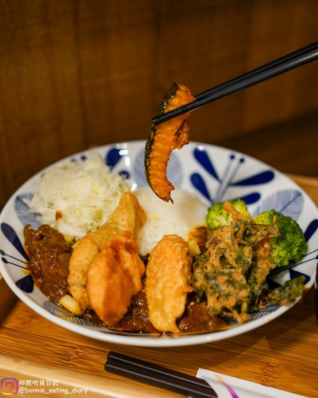 Curry Wu日式熟成咖哩紅酒牛肉咖哩定食