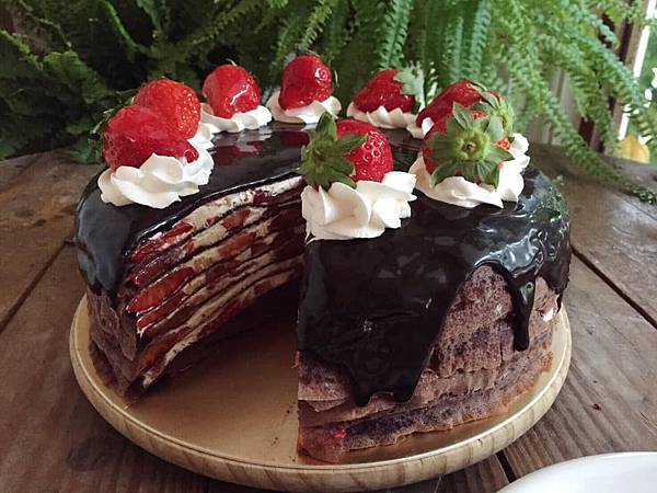 巧克力草莓千層蛋糕.jpg 巧克力草莓千層蛋糕.jpg