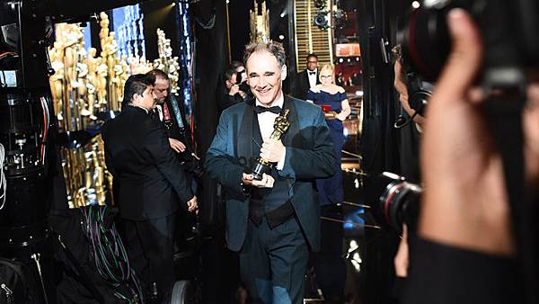 mark-reylance-oscars-2016-backstage